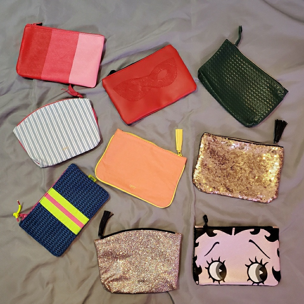 9 ipsy cosmetic bags